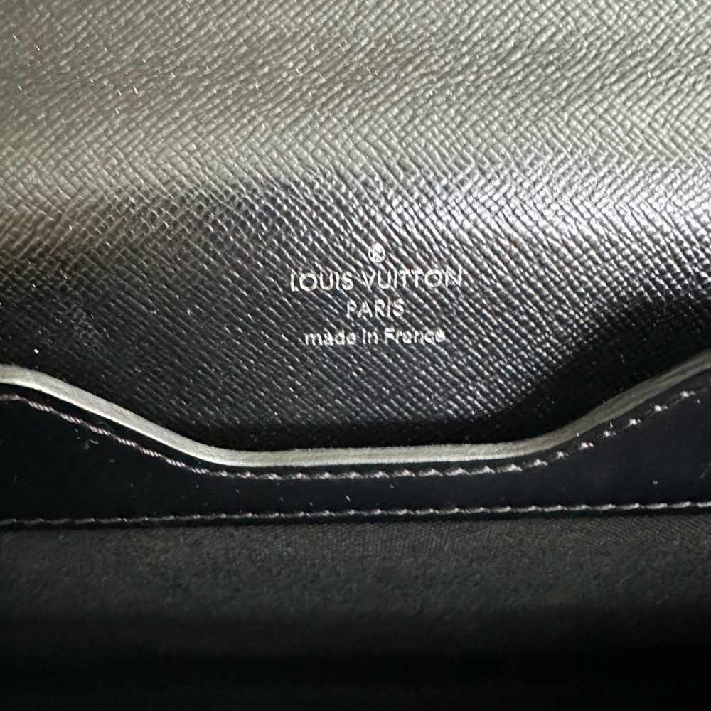 Auth Business Bag excellent condition - Picture 11 of 17